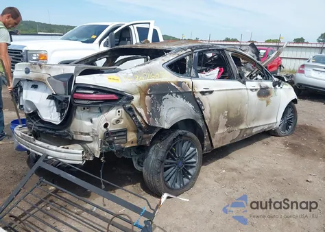 2016 Ford Fusion Se z USA, uszkodzony, nr VIN 3FA6P0H97GR156772